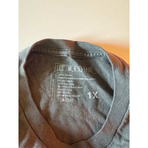 NWOT Fashion Nova Fleetwood Mac Grey Tee - Picture 4 of 4